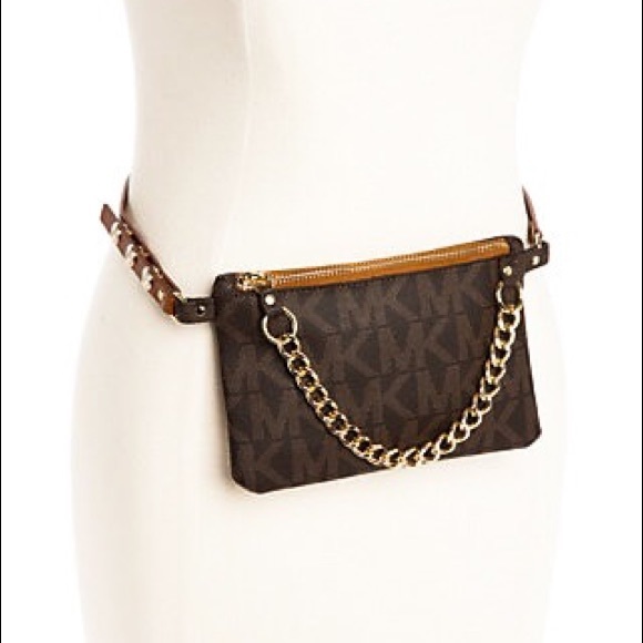 Michael Kors Accessories - ⚡️Michael Kors belt bag w/chain detail
